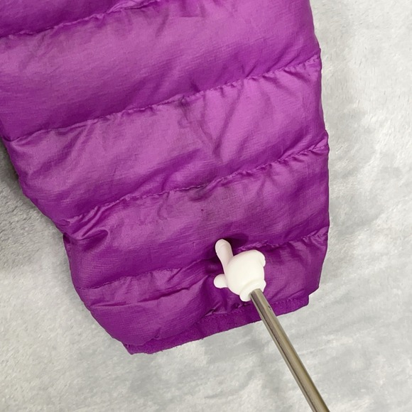 Patagonia Womens Purple Goose Down Puffer Jacket Coat Hooded Packable Warm S - Picture 8 of 12